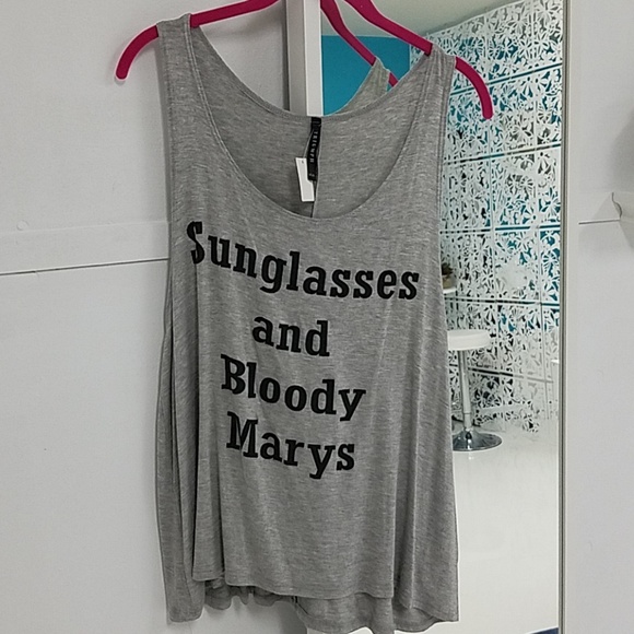 Tops - 😎 LAST 1! SIZE L tank PRICE FIRM